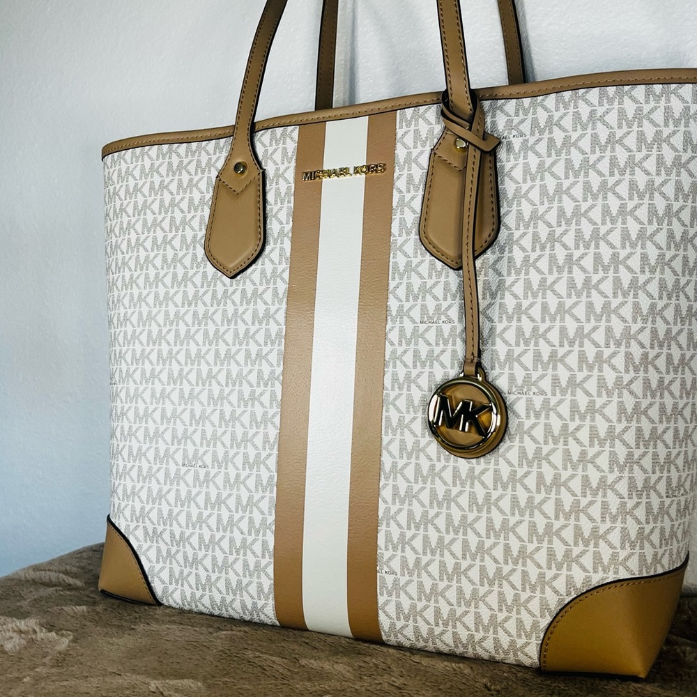 NWT - Michael Kors Tote